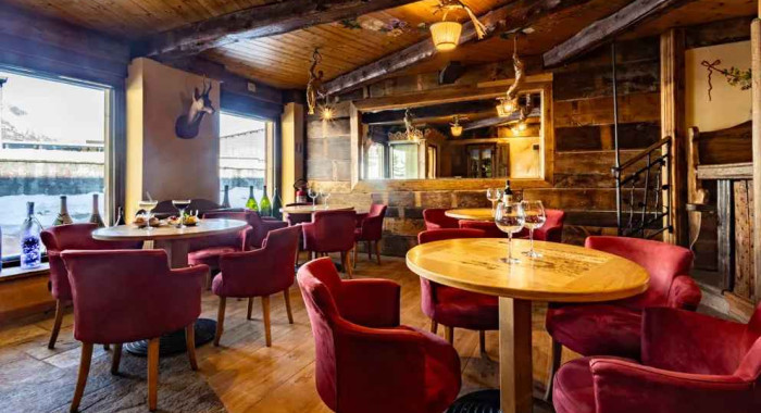 Grand Hotel Sestriere, Sestriere ski chalet, image 4